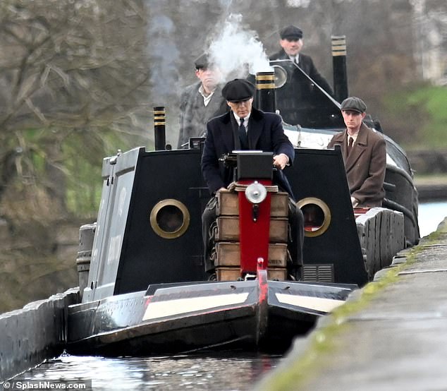 Murphy and Lee sat in the front of a narrowboat as they filmed their final scenes