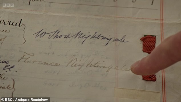 The expert pointed to Florence Nightingale's signature and added, “And this is the actual deed here. When we work our way down, there we are, the lady herself Florence Nightingale'