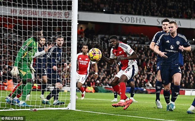 Partey had shown Arsenal's threat early on from set pieces but headed wide of the target