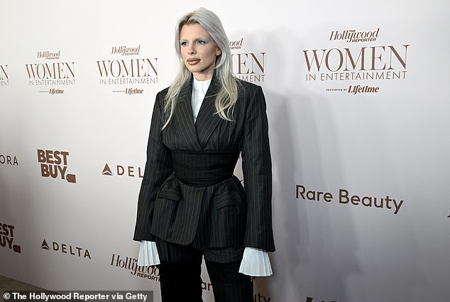 Amid a gathering of Hollywood stars, including Nicole Kidman – who received the esteemed Sherry Lansing Leadership Award – and Selena Gomez, honored with the Equity in Entertainment Award, Julia certainly made her mark