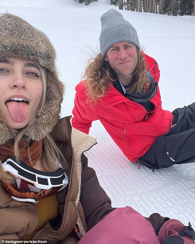 Paris shared a sweet photo of the couple during a skiing holiday