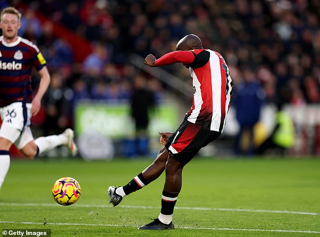 Yoane Wissa gave Brentford the lead again after a mistake by Harvey Barnes