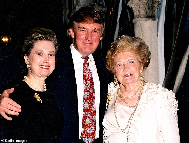 From left to right: American banker Elizabeth Trump Grau, her brother, newly elected President Donald Trump, and their mother Mary Trump at the Mar-a-Lago estate