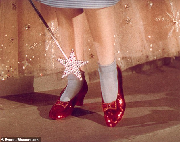 Garland is wearing one of the ruby ​​slippers from The Wizard of Oz