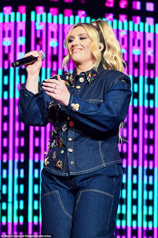 The Ghost hitmaker looked excited to take to the stage as she opted for double denim in the '90s style