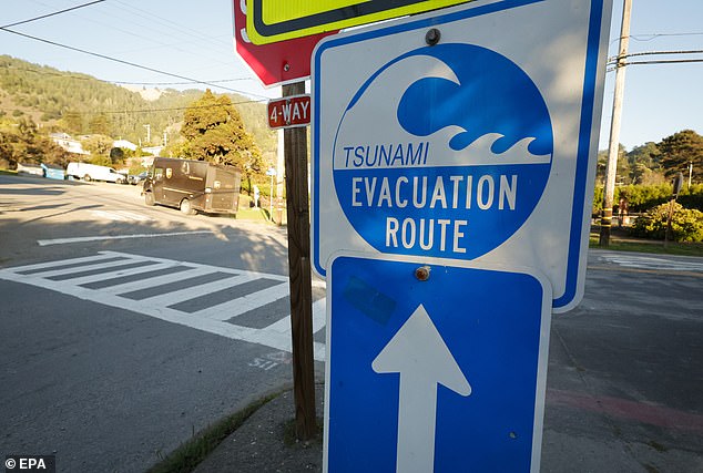 Because these rare events are virtually impossible to predict, it is important that residents know the warning signs of a tsunami and have a contingency plan in case one occurs.