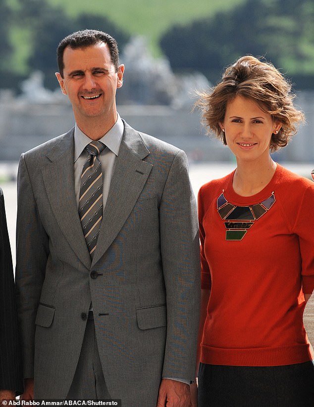 The couple during a visit to Schönbrunn Palace in Vienna, Austria, on April 28, 2009