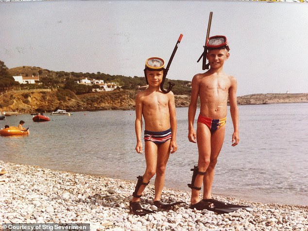 As for his dive into the world of breath-holding, Mr. Severinsen was fascinated by the water from an early age