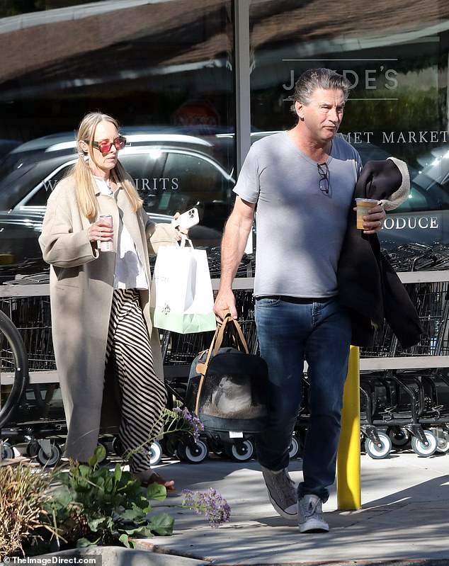 One day after discussing their unconventional living arrangements, which involved living in different homes and towns in California, the couple was spotted together at a small local market in the Glen Center.