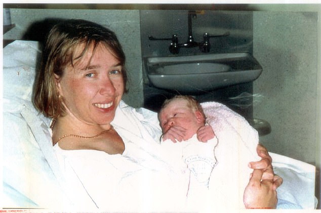 Karen Humphries with newborn Abbie. For 17 days, her parents Karen and Roger Humphries did not know whether their daughter was alive or dead