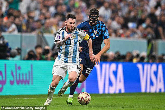 Palmer produced a turn reminiscent of Lionel Messi's move that mauled Josko Gvardiol