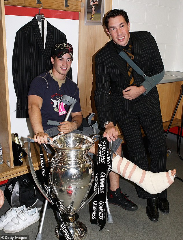 Tom Voyce and Danny Cipriani pose with the trophy after winning the Guinness Premiership Final in 2008