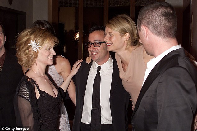 Jennifer, Michael Panes, Gwyneth and Alan Cumming arrive at the premiere of The Anniversary Party in New York City in 2001