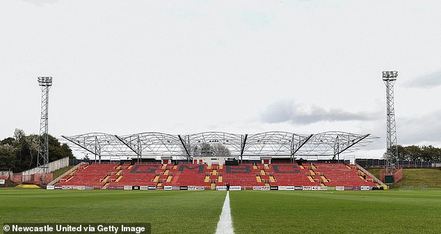 The match between Gateshead and Farsley Celtic was played at the Gateshead International Stadium on Tuesday evening