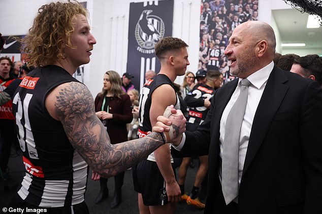 Kelly (right) also praised former deputy CEO Graham Wright after he left the club to join Carlton