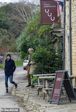 Ellen and Portia walk out of The Three Horseshoes