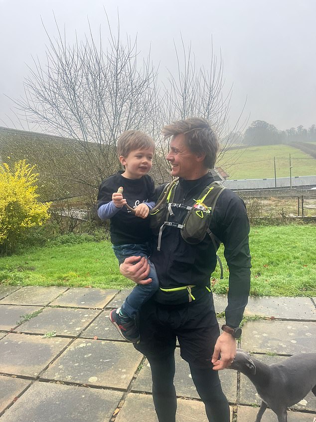 This week, dad Oli, 34, embarked on a remarkable charity mission, running seven grueling marathons of 26.2 miles each in seven days.