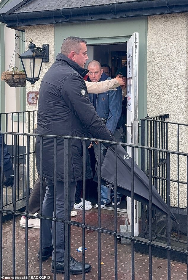 We spotted the pair on their way to the stadium for the Wrexham AFC vs Cambridge United match (Channing photo)