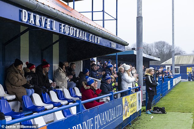 Darvel fans will enjoy Saturday's fifth round clash with Johnstone Burgh in the Junior Cup