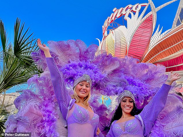 A couple of showgirls in Las Vegas, Nevada