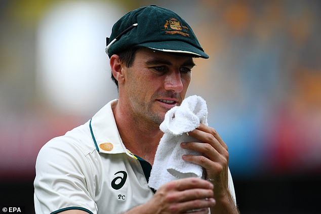 The Gabba Test is heading towards a draw after rain was postponed everywhere