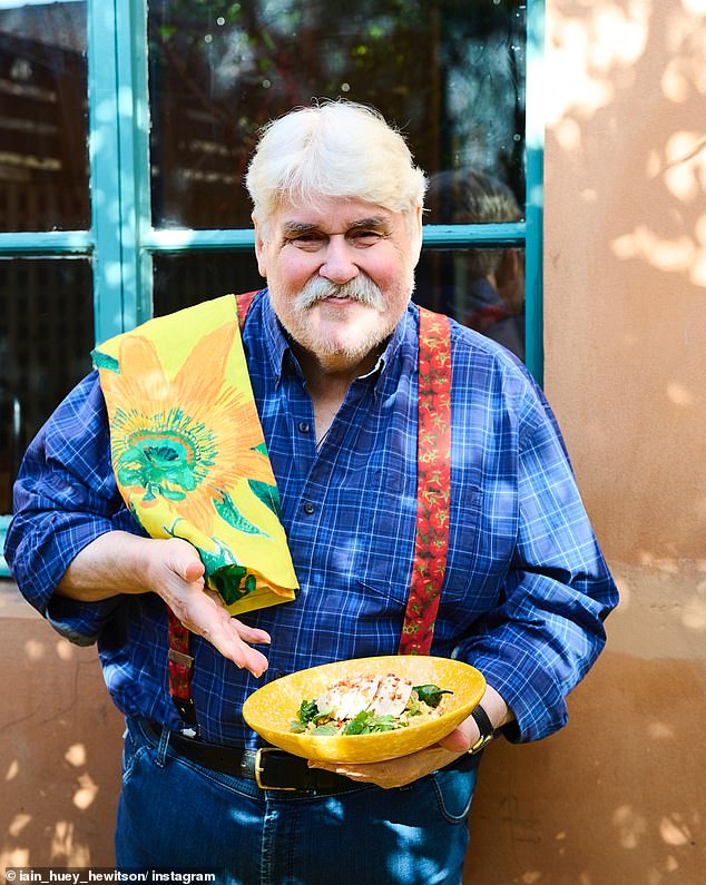 Mr. Hewitson began hosting the series Healthy, Wealthy and Wise in 1992 and subsequently fronted the programs Huey's Cooking Adventures (1997) and Huey's Kitchen (2010).