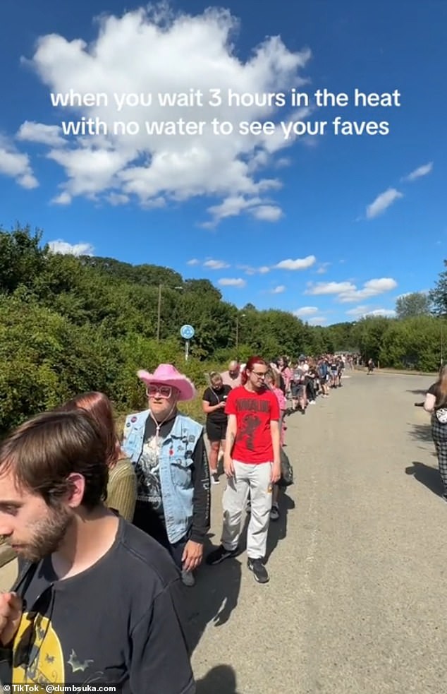 One festivalgoer even told the BBC that she fainted while queuing in the unbearable heat and was never able to make it into the venue.