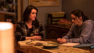 Melanie Lynskey is in season 3 of Yellowjackets with her daughter