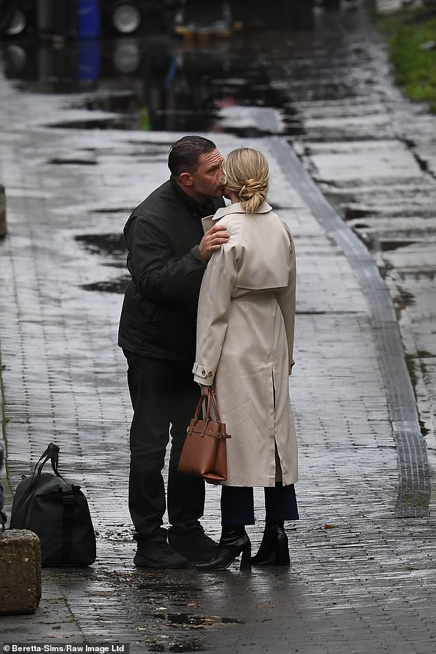 Tom and Joanne had a busy day on set as they filmed a series of scenes next to the canal in central London