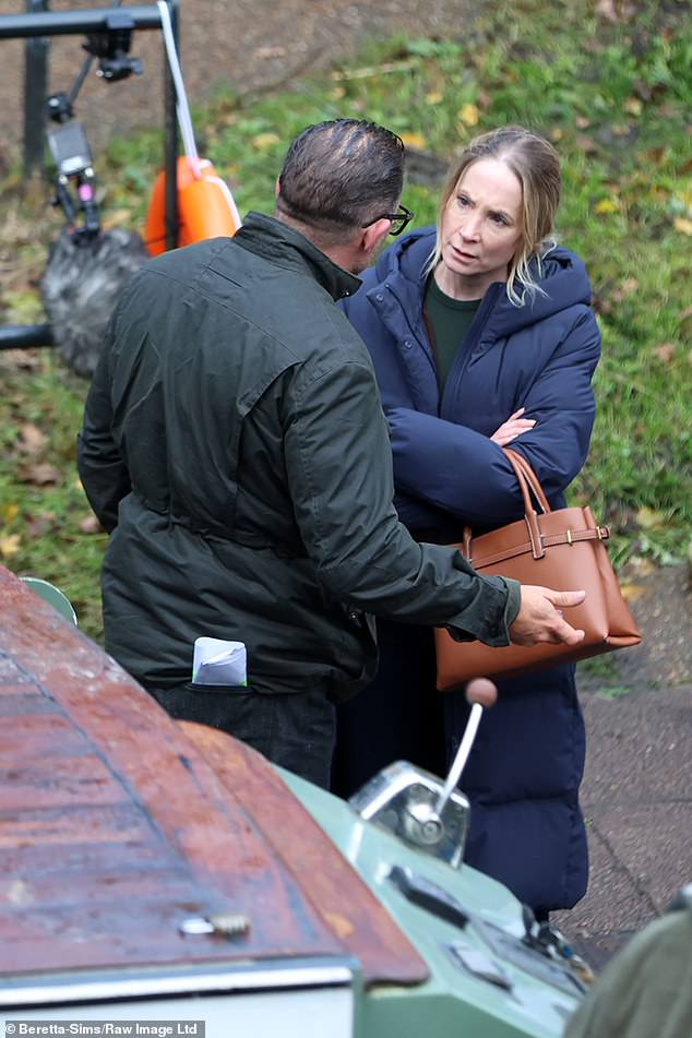 Tom looked smart as he got into character in a green jacket and black jeans, while Joanne, who gave birth to her first child in September, donned a quilted blue trench coat