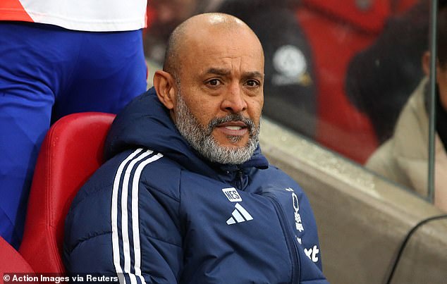 Nuno Espirito Santo watched on as his side climbed to third place in the Premier League