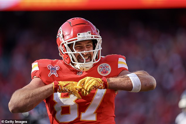 Kelce helped the Kansas City Chiefs defeat the Houston Texans in the NFL on Saturday afternoon