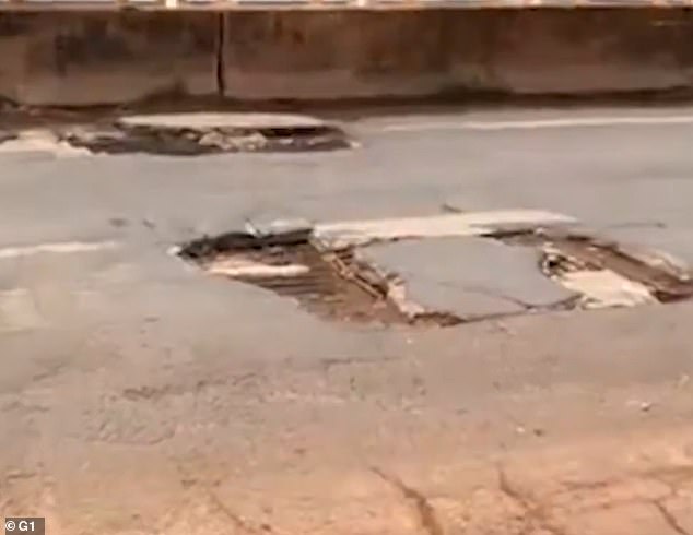 A local resident recorded the condition of the Juscelino Kubitschek de Oliveira Bridge, which showed multiple potholes, a day before it collapsed