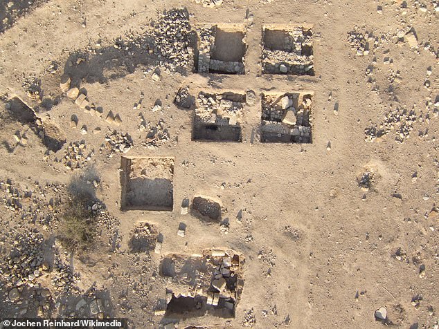 Although the palace has not yet been fully excavated, the team believes it was a rectangular residence built on a platform by Jeroboam II, the 13th king of Israel, who is also mentioned in the Bible.