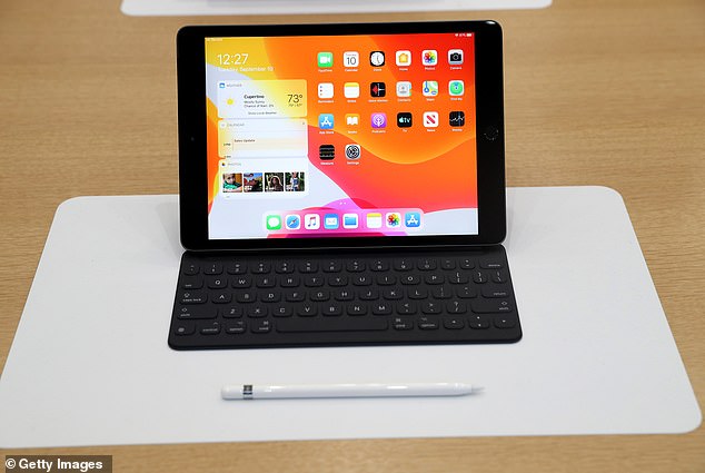 The seventh-generation iPad is expected to lose software support next year, leaving users without access to the latest features. This is despite the fact that this model will only be released in 2019