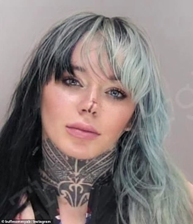 After she was arrested for shoplifting in 2024, 28-year-old Abbie Newman's mugshot put her beauty on full display and caused her OnlyFans account to skyrocket