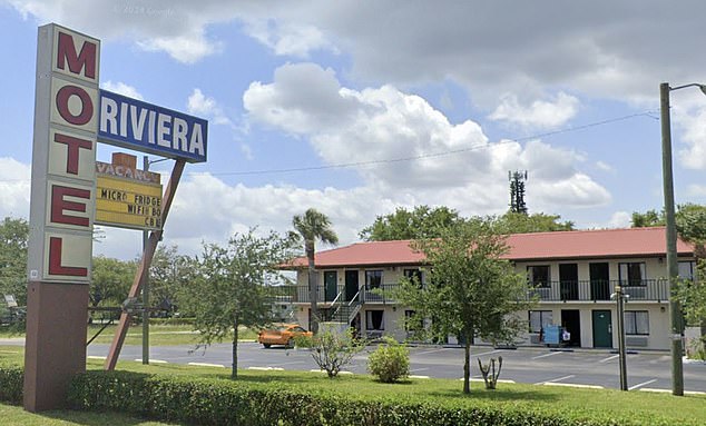 Alvelo had delivered pizza from Marcos Pizza Shop to the Riviera Motel in Kissimmee, Florida, near Orlando