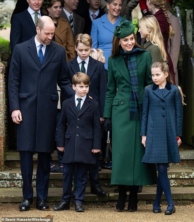 The royal children looked sharp, each wearing a forest green tartan garment to match their impeccably dressed parents