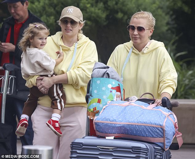 Meanwhile, Ramona was on baggage duty, pushing a large cart full of suitcases and bags