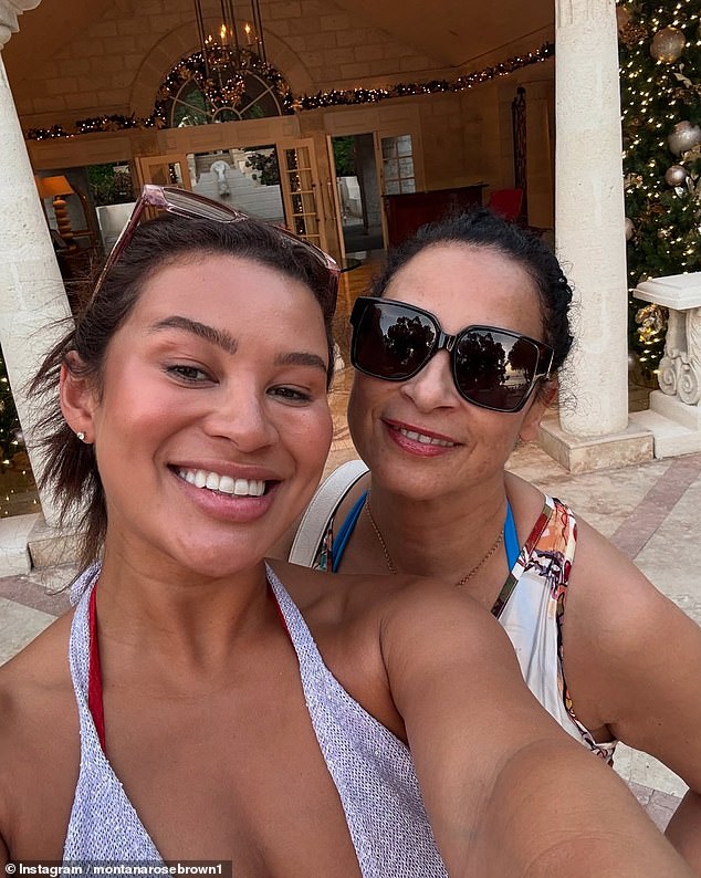 The mother-of-one also posted a sweet, rare photo of herself and her glamorous mother Sarah