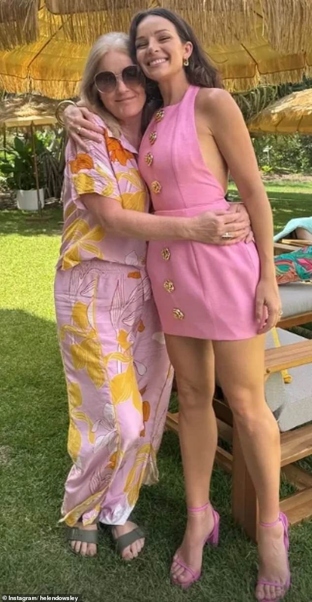 Abbie Chatfield has led a string of Australian stars in support of her 'beautiful friend', Helen Dowsley (pictured together)