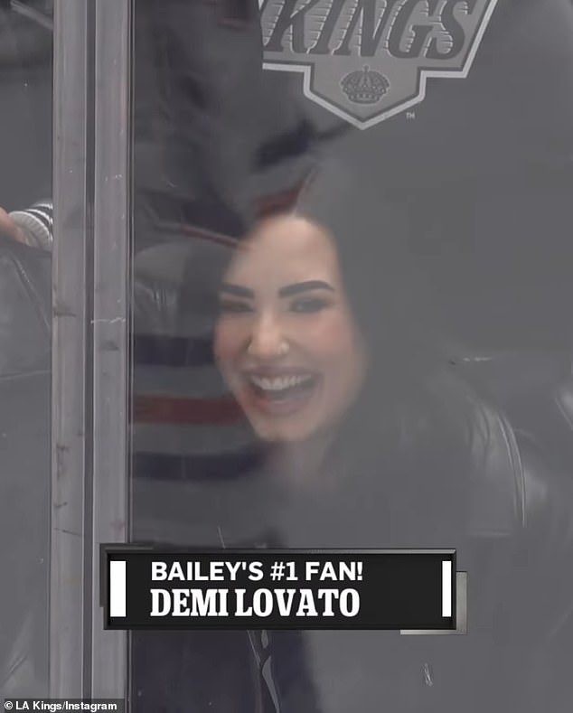 1735509756 228 Demi Lovato checks out hockey game in LA with fiance