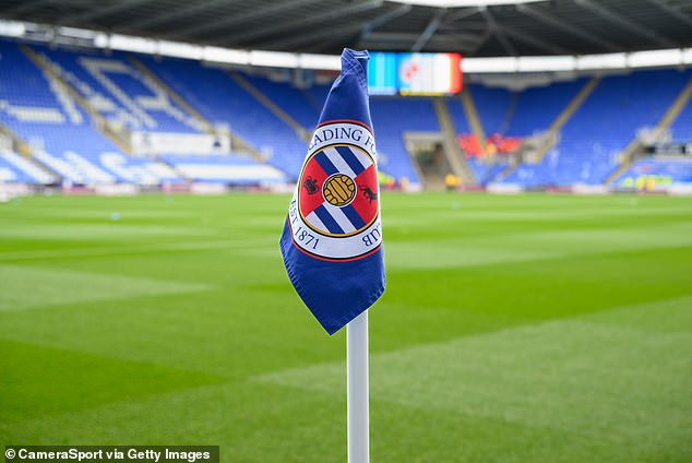 Former Reading owner and player Roger Smees bid to rescue