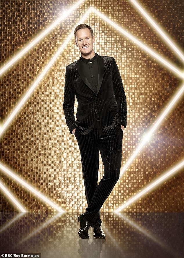 Former Strictly Come Dancing star Dan Walker has defended fellow 'worst dancer' Pete Wicks as he advances to the show's semi-finals