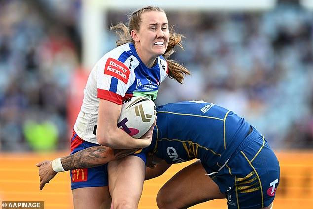 Superstar fullback Tamika Upton has signed a three-year deal to return to Brisbane in a huge coup for the perennial NRLW heavyweights