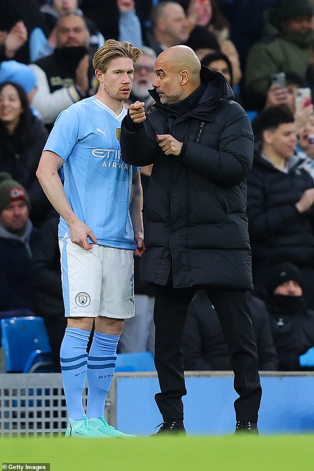 Pep Guardiola took aim at Gary Neville and Jamie Carragher after pundits claimed a rift had opened between the Manchester City manager and star midfielder Kevin De Bruyne