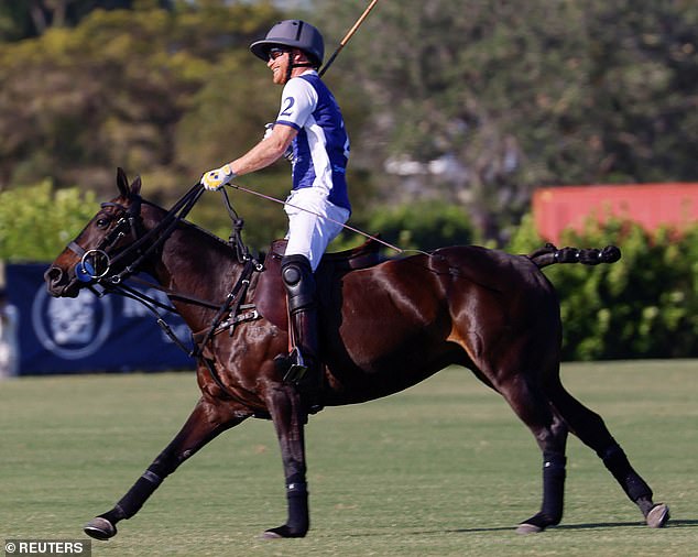 Harry looked excited to be back in the saddle and was grinning from ear to ear as he warmed up for the race