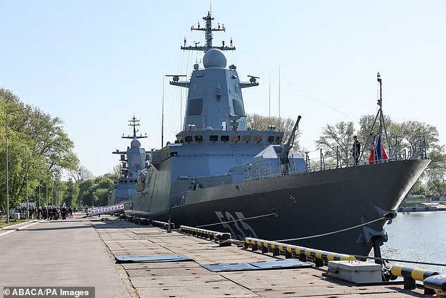 Bild reported that the Russian warship 'Merkury' (photo) shot at a German helicopter