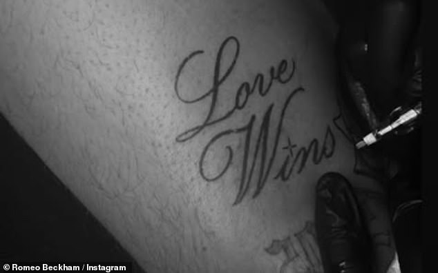 Romeo got the new tattoo inked above his knee