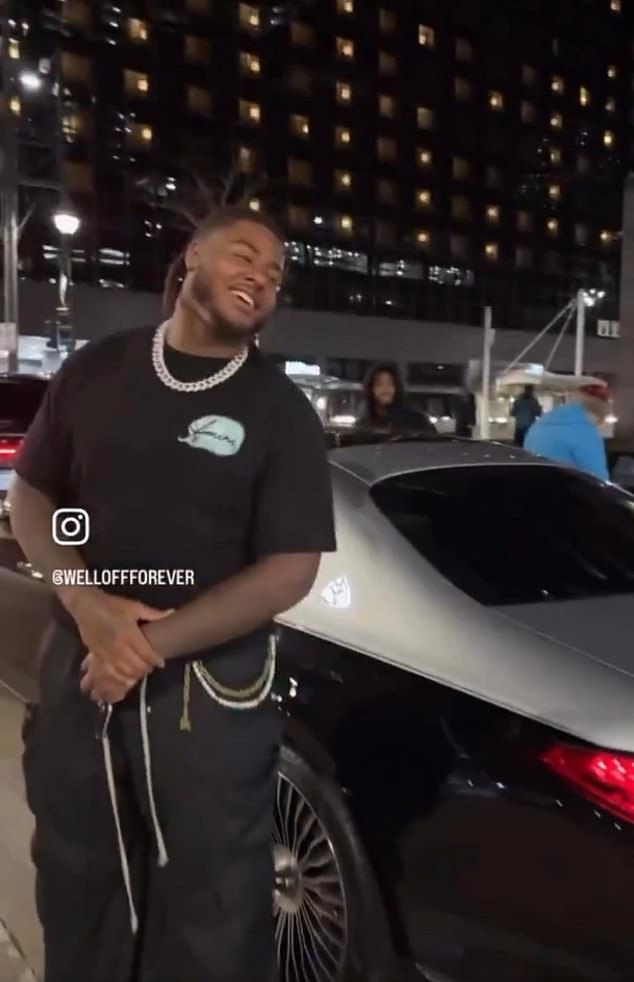 Shedeur Sanders treated his Colorado lineman Jordan Seaton to a $200,000 car on Monday